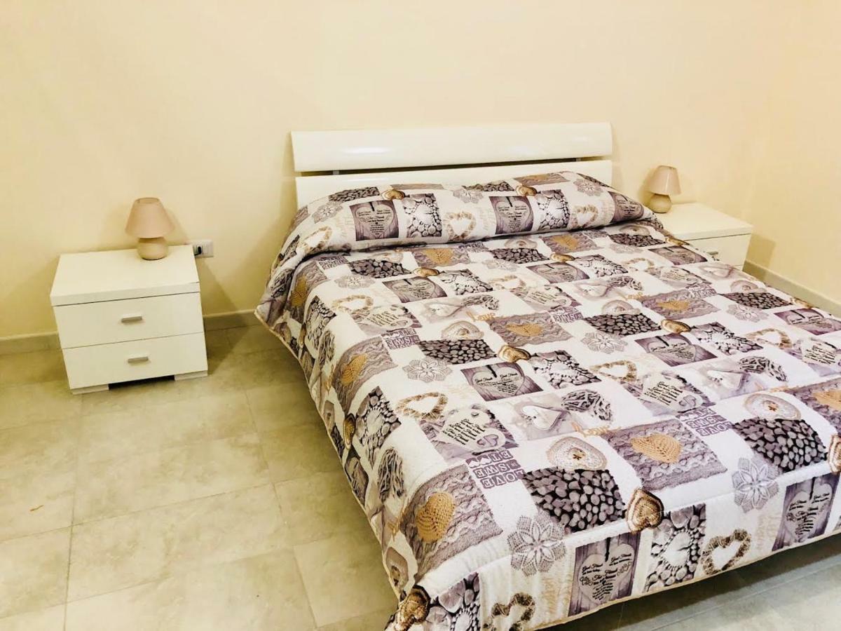 Sogni D'Oro Apartment Bari Bagian luar foto